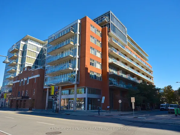 354 Gladstone Ave #213, Ottawa, ON K2P 0R4