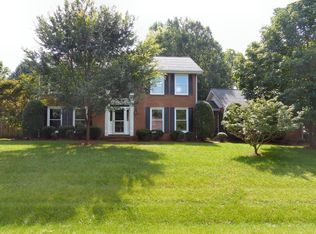 109 Applewood Valley Dr, Hendersonville, TN 37075