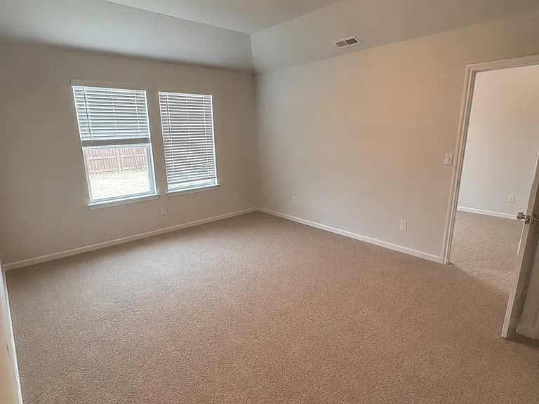 9508 Doverglen Dr — Photo 6