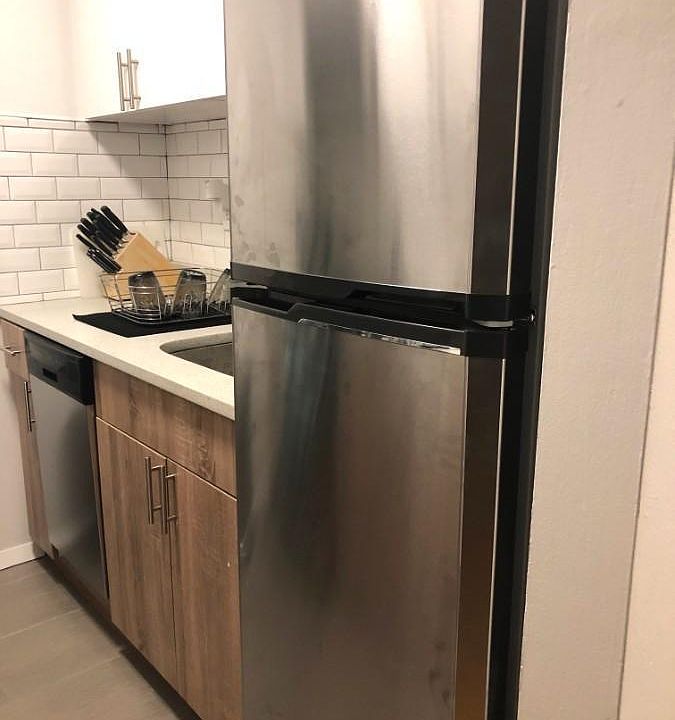 2nd image of 412 W 25th St APT 3C