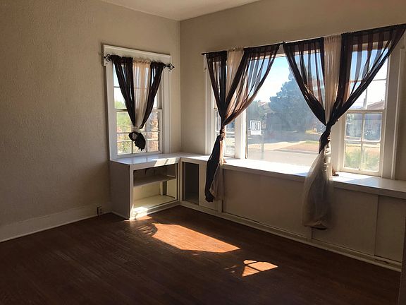 2nd image of 3019 Altura Ave