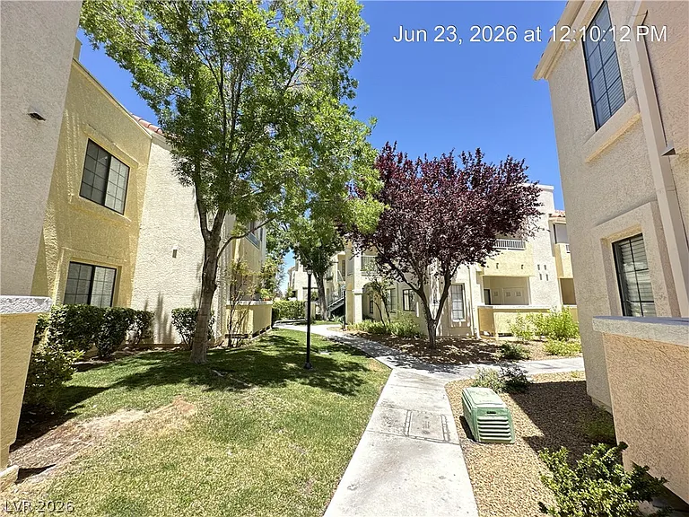 4873 S Torrey Pines Dr #103 — Photo 31