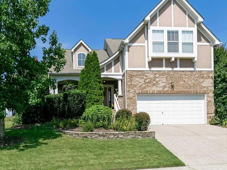 1103 Achiever Cir — Photo 1