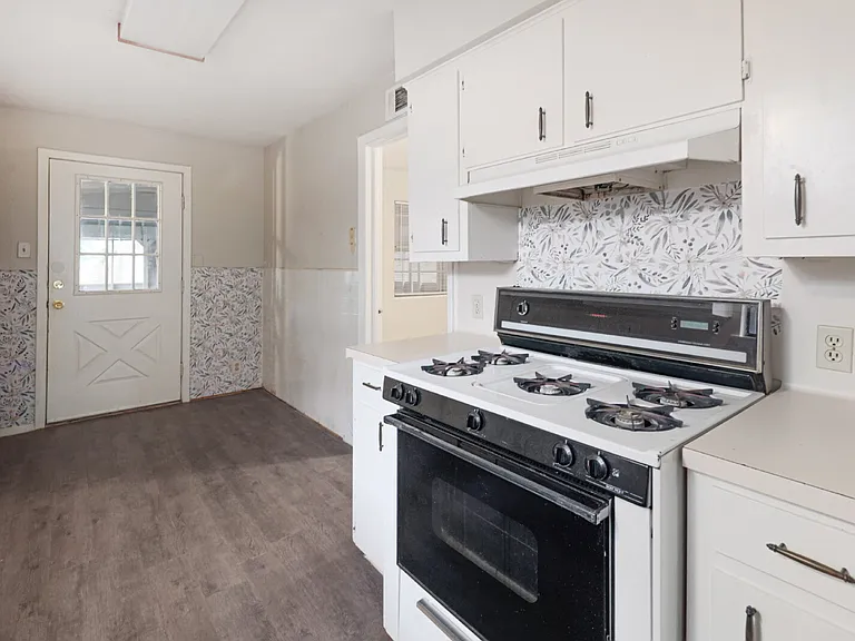 2318 Willow St #A — Photo 12