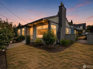 8804 5th Avenue NE, Seattle, WA 98115