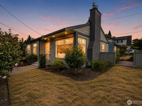 8804 5th Avenue NE, Seattle, WA 98115