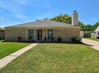 815 Shadwell Dr, Houston, TX 77062