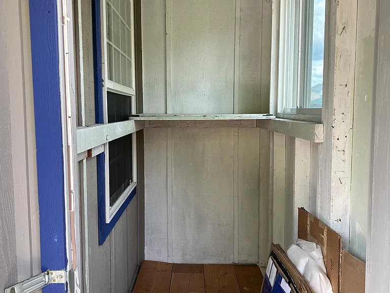 2860 Hazel Ave — Photo 4