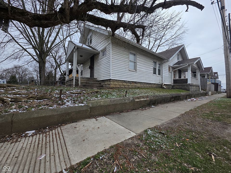 2nd image of 442 S Bradley Ave