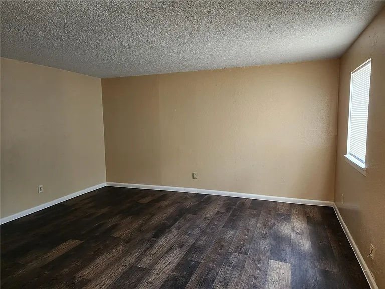4311 Yellowstone Blvd #3 — Photo 11