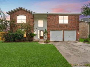 12522 Berry Laurel Ln, Houston, TX 77014