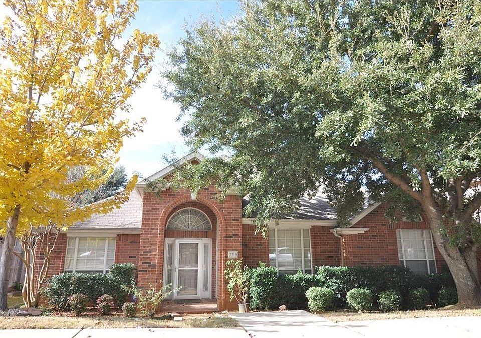 1st image of 2210 Campbellcroft Dr