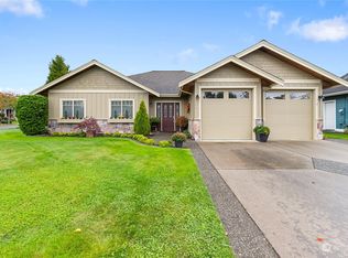 884 Hemlock Ct, Lynden, WA 98264