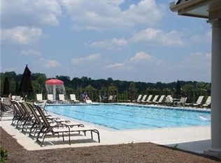 3337 Castleberry Village Cir, Cumming, GA 30040