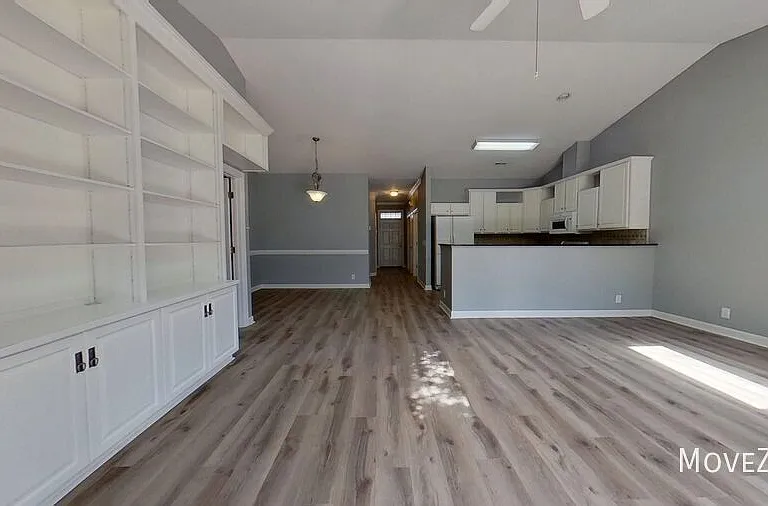 5006 Carleton Dr #94 — Photo 15