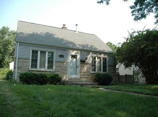 7026 W Dreyer Pl, Milwaukee, WI 53219