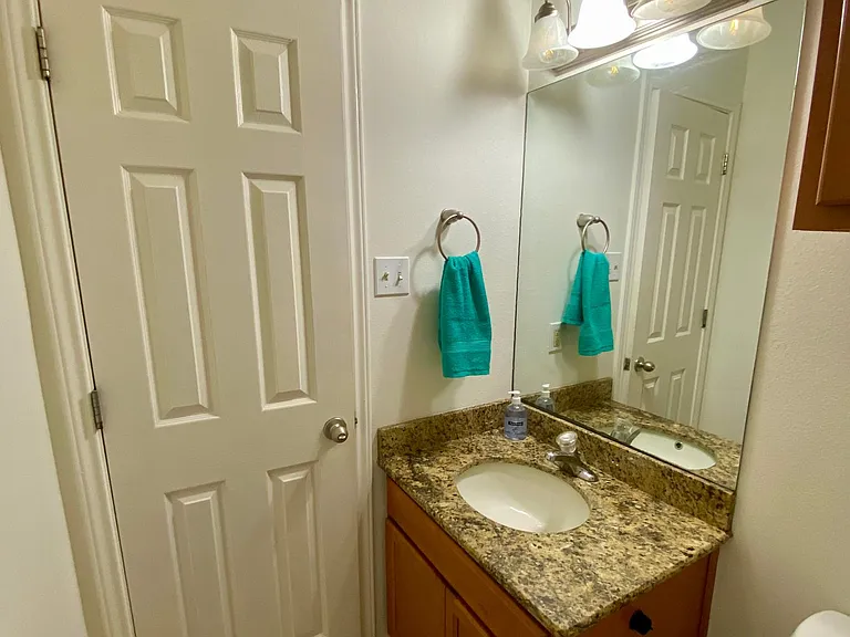 15422 Seamount Cay Ct #303 — Photo 8
