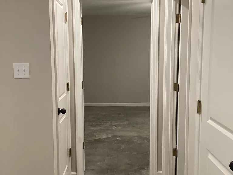 4446 Beacon Hills Dr — Photo 8