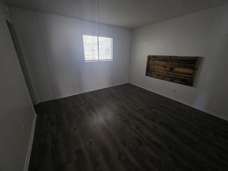 1160 Jasper Ave — Photo 8