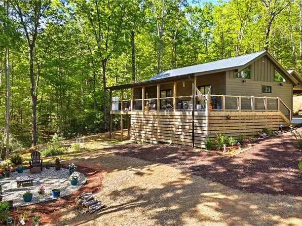 191 Oakwood Rd, Blairsville, GA 30512