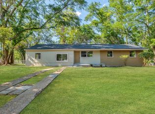 2212 Berkshire Dr, Tallahassee, FL 32304