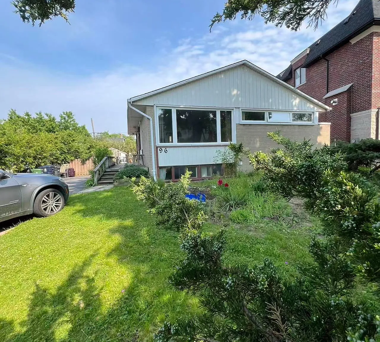 6 bed, $4,600 — Photo 1