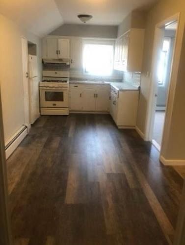 2nd image of 69 Murray Ave Floor 2