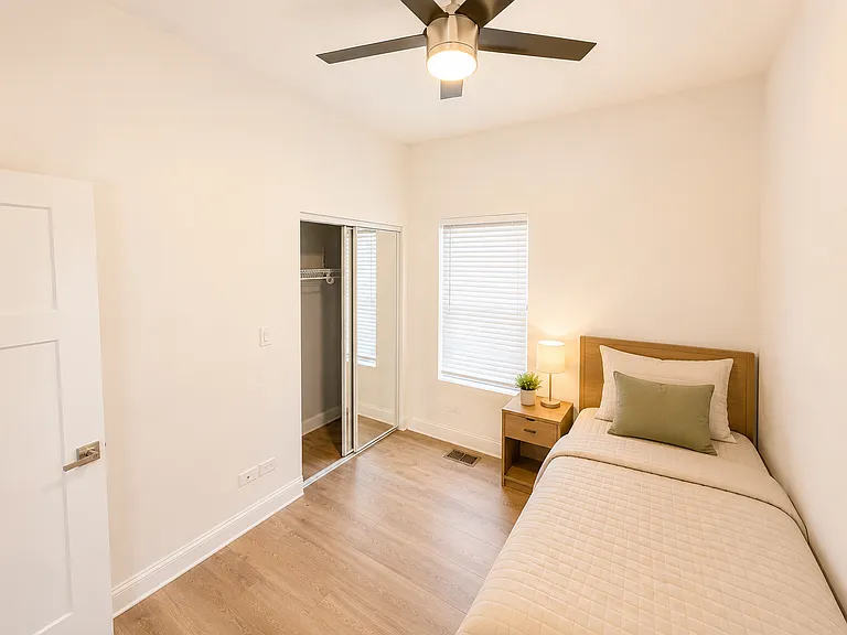 2992 N Lawndale Ave #1 — Photo 4