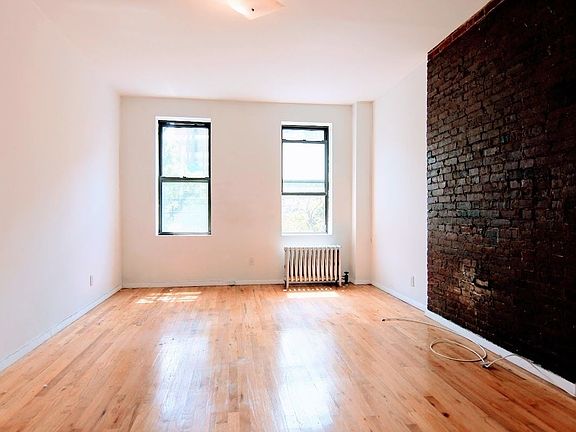 2nd image of 323 E 88th St APT 14