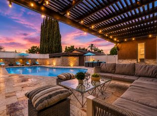 19745 Lassen St, Chatsworth, CA 91311