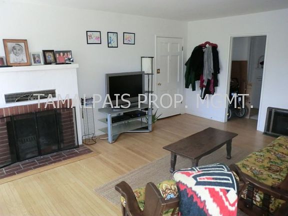 Living Room photo #1