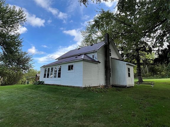 5th image of W16717 Holmen Road
