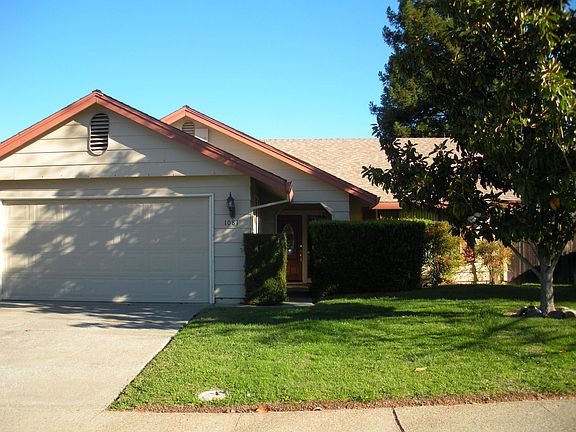 2nd image of 1081 Windermere Ave