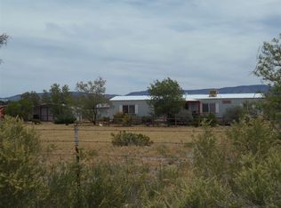 11 Sunset Rd, Tularosa, NM 88352