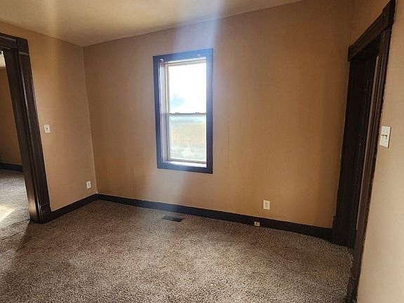 5th image of 612 N Kimball St