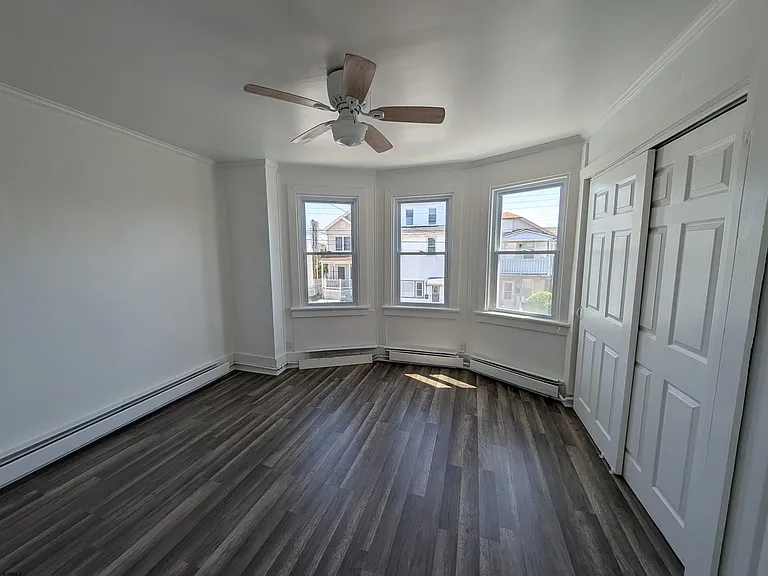 2015 Grant Ave — Photo 15