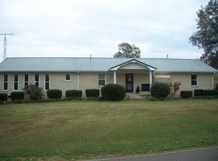 4160 Sharpsferry Rd, Newbern, TN 38059