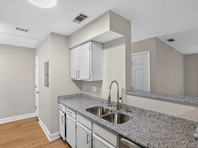 Camellia Place — Photo 10