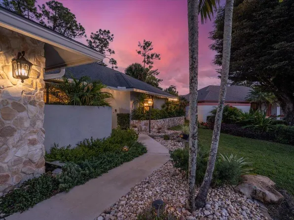 13331 Kingsbury Drive, Wellington, FL 33414