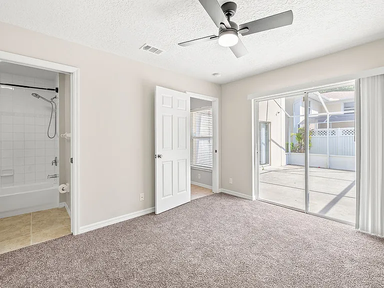 1542 N Lawnwood Cir #37D — Photo 31