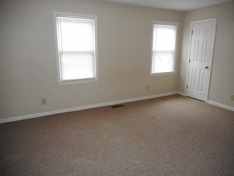 515 Spring Garden St #A — Photo 12