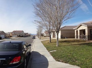 1781 W Avenue H1, Lancaster, CA 93534