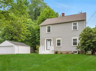 217 Bronson Rd, Southport, CT 06890