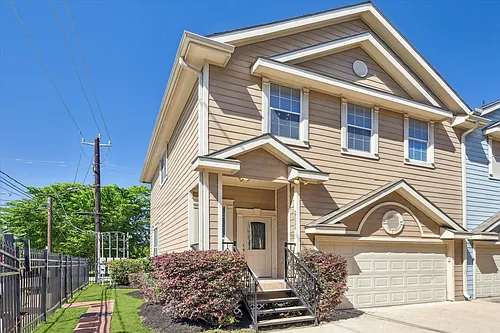 2624 Detering St Photo 1