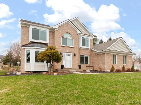 1808 Wind Dancer Trl, Tecumseh, MI 49286