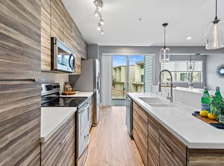 604 N Bluff Dr UNIT 204, Austin, TX 78745