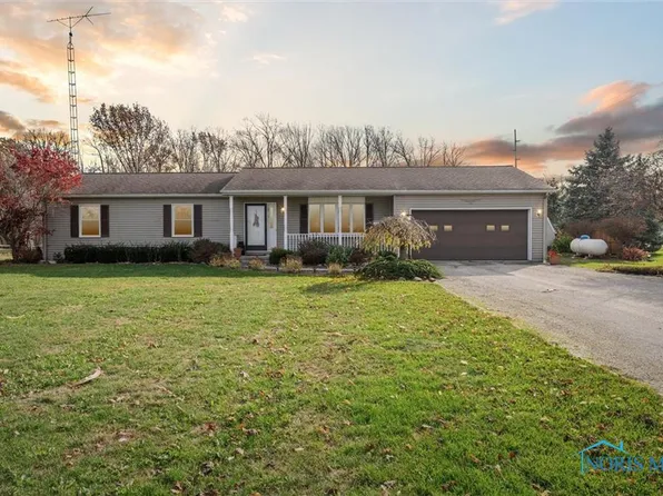 14980 Woodside Dr, Rocky Ridge, OH 43458