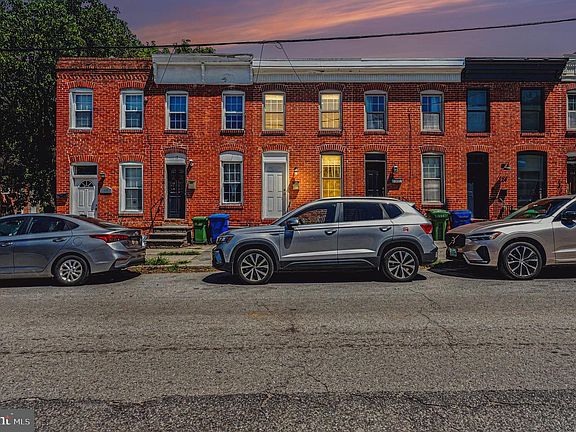 2nd image of 120 E Randall St