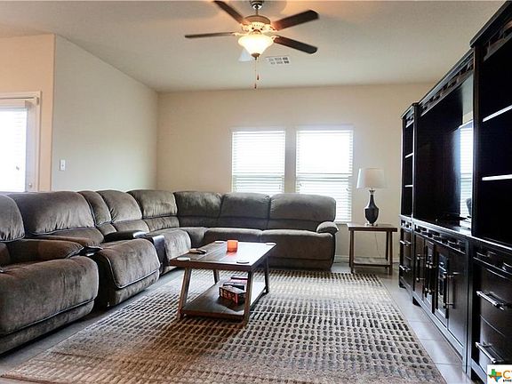 4th image of 3900 Endicott Dr
