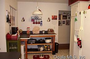 4th image of 3221 SE 34th St